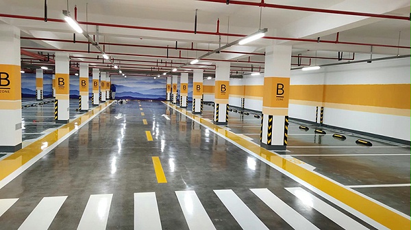 正欧地坪漆集团助融创地产地下车库打造舒适停车环境